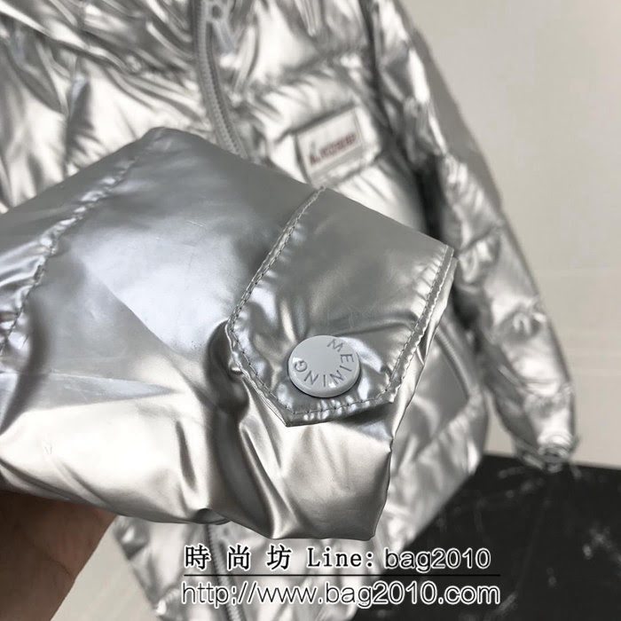 MONCLER蒙口 2018年秋冬新款 胸前Logo大標 最輕最保暖 白鵝絨羽絨服  ydi2089